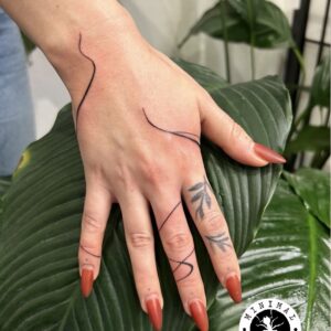 minimal_tattoo_logo_flat