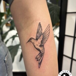 minimal_tattoo_logo_flat